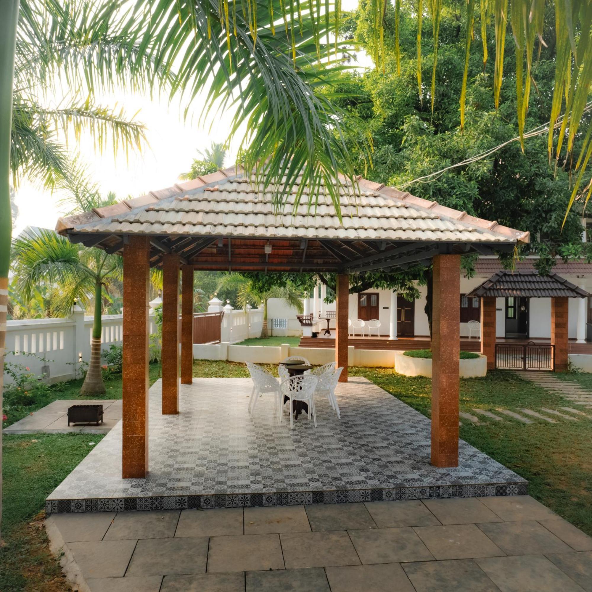 Tamarind Heritage Holiday Home アンガマリー エクステリア 写真
